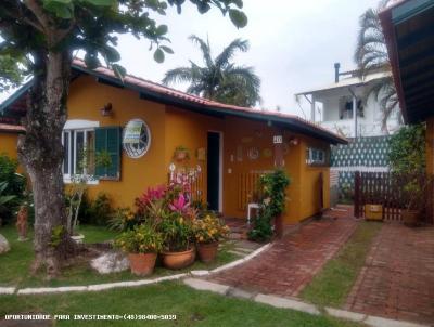 Casas Financiáveis para Venda, em Florianópolis, bairro CACHOEIRA DO BOM JESUS, 1 dormitório, 1 banheiro, 1 vaga